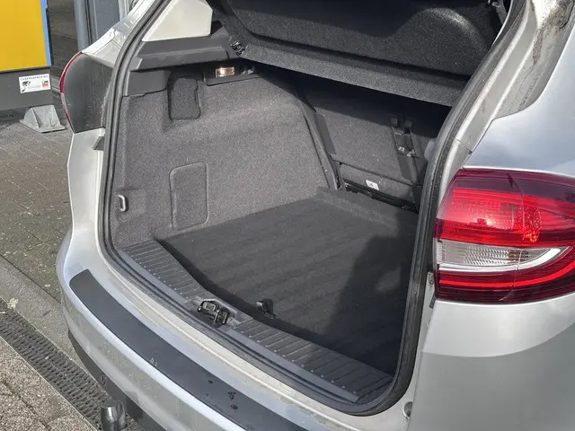 Ford C-MAX 1.5 Titanium 2017 Benzine 5