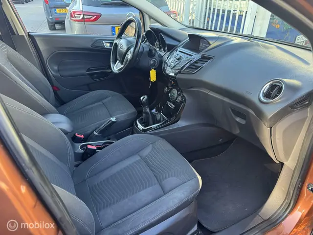 Ford Fiesta 1.0 EcoBoost Titanium 2014 Benzine 18
