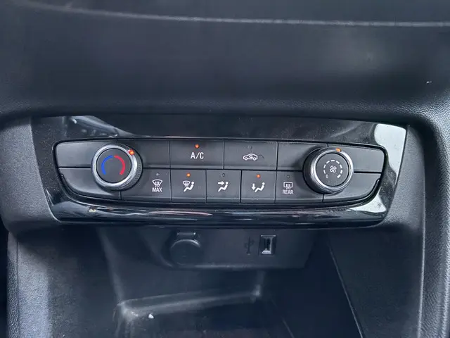 Opel Corsa 1.2 Edition 2021 Benzine 11