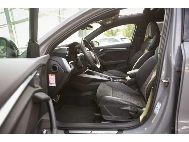 Audi S3 Sportback 2.0 TFSI S3 | Pano | Milltek | 2021 Benzine 5