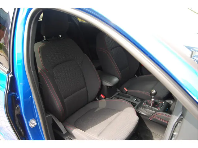 Ford Focus 1.5 EcoBoost ST-Line-X 150pk 5dr 2019 Benzine 45