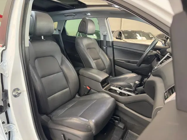 Hyundai Tucson 1.6 T-GDi Premium 4WD 2016 Benzine 17