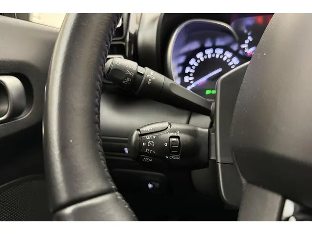 Citroën C3 Aircross 1.2 PureTech S&S Feel 2020 Benzine 18