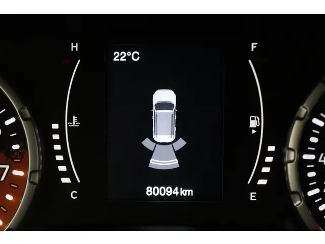 Jeep Renegade 1.6 E-Torq Longitude 2015 Benzine 39