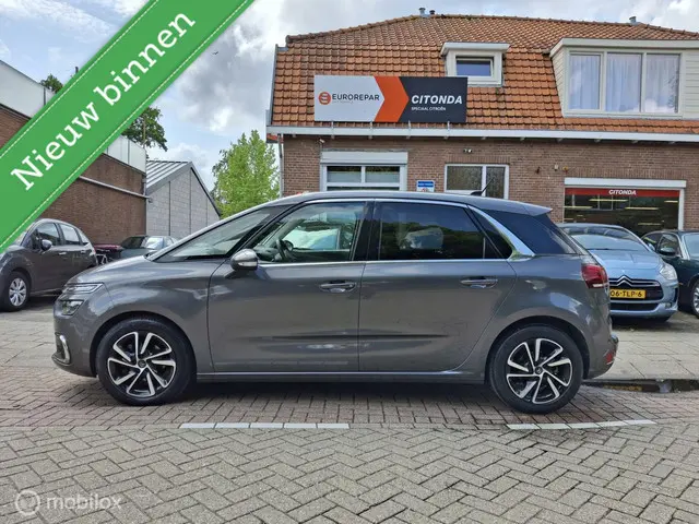 Citroën C4 Spacetourer 1.2 PureTech Feel 2019 Benzine 9