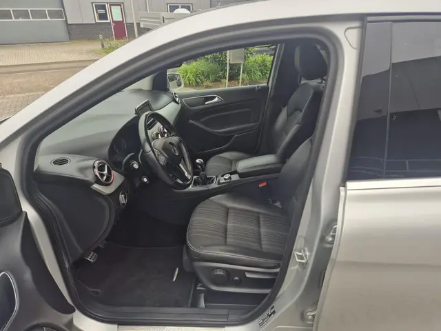 Mercedes-Benz B-Klasse 180 Ambition 2014 Benzine 7