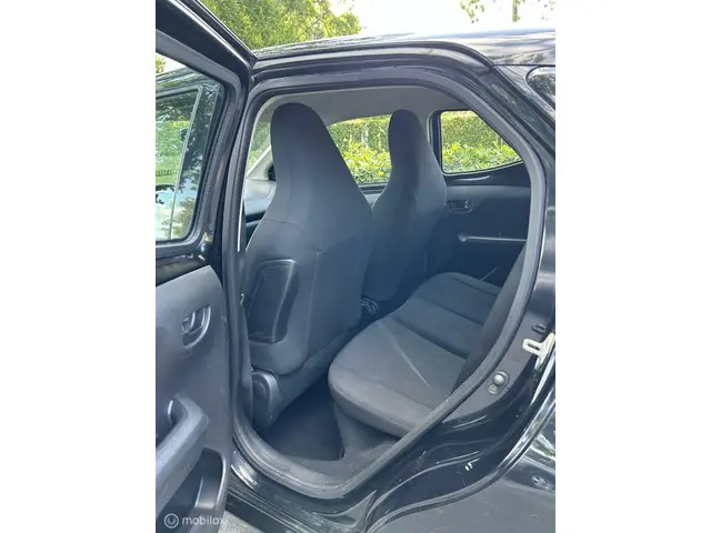 Toyota Aygo 1.0 VVT-i x 2015 Benzine 7