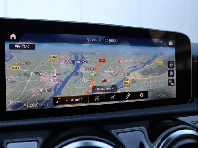 Mercedes-Benz A-Klasse 200 AMG-line 2019 Benzine 46