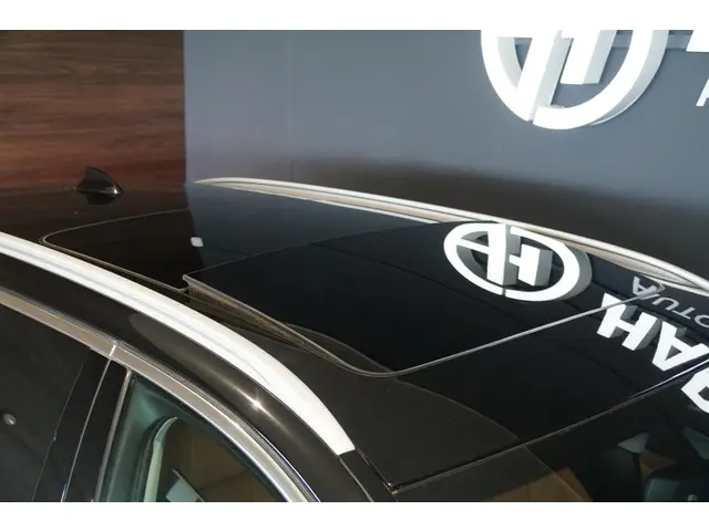 BMW 5 Serie Touring 530i xDrive Executive 2017 Benzine 21