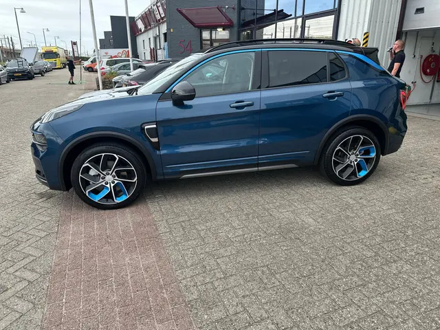 Lynk & Co 01 1.5 2024 Hybride Benzine 7