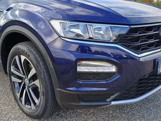 Volkswagen T-Roc 1.5 Style United 2020 Benzine 24