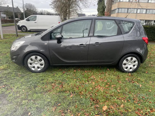 Opel Meriva 1.4 Turbo Anniversary Edition 2012 Benzine 5