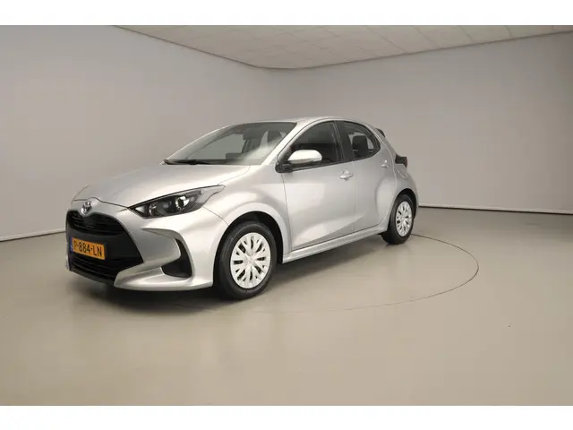 Toyota Yaris 1.5 Hybrid Active 2022 Hybride Benzine 34