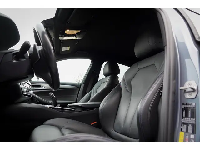 BMW 5 Serie 530e High Executive 2020 Hybride Benzine 2