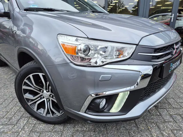 Mitsubishi ASX 1.6 Cleartec Connect Pro+ 2019 Benzine 23