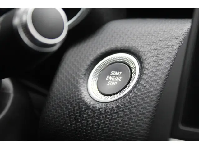 Renault Clio 1.0 TCe Intens//LED//Navi//Ecc!! 2020 Benzine 13