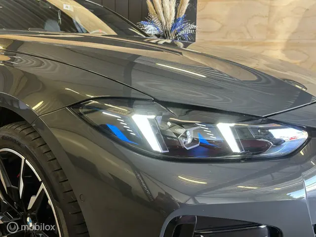 BMW 4 Serie Gran Coupé M440i xDrive | 2025 Benzine 27