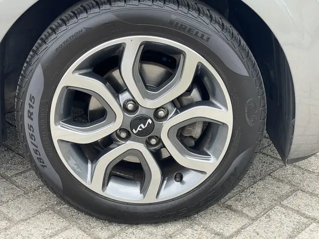Kia Picanto 1.0 DPi DynamicPlusLine 2023 Benzine 6