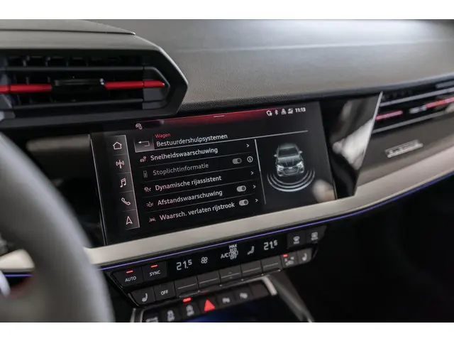 Audi RS3 2.5 TFSI quattro HUD Pano B&O PPF 2022 Benzine 49
