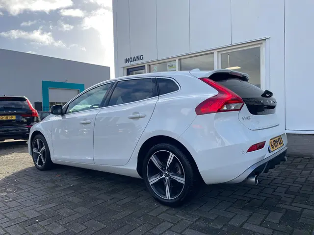 Volvo V40 1.5 T3 Polar+ Sport 2019 Benzine 8