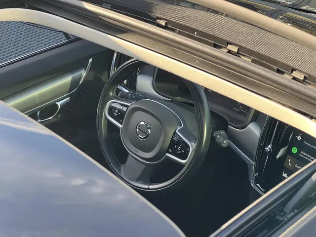 Volvo V90 2.0 T4 Business Luxury+ 2020 Benzine 15