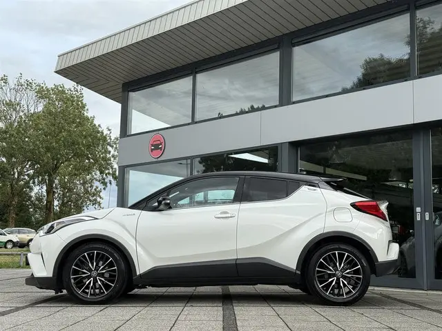 Toyota C-HR 1.8 Aut. Hybrid Style 2018 Hybride Benzine 3