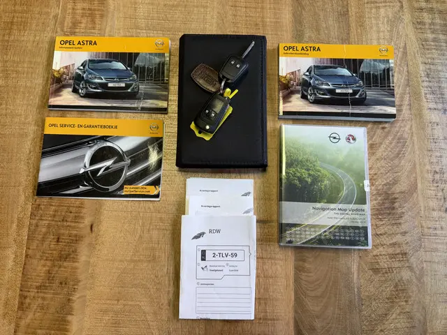 Opel Astra 1.6 Turbo Cosmo 2014 Benzine 6