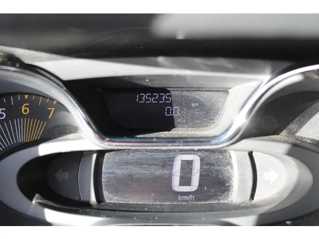 Renault Captur 0.9 TCe Dynamique 2015 Benzine 4