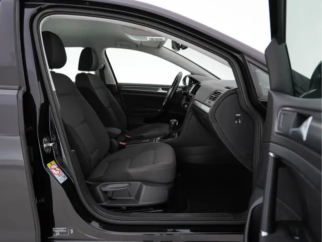Volkswagen e-Golf E-DITION 2020 Elektrisch 11