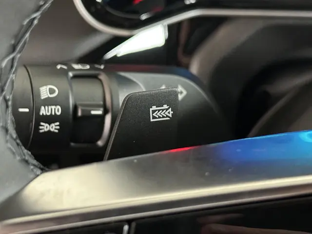 Renault 4 comfort range iconic 52 kWh 2026 Elektrisch 24