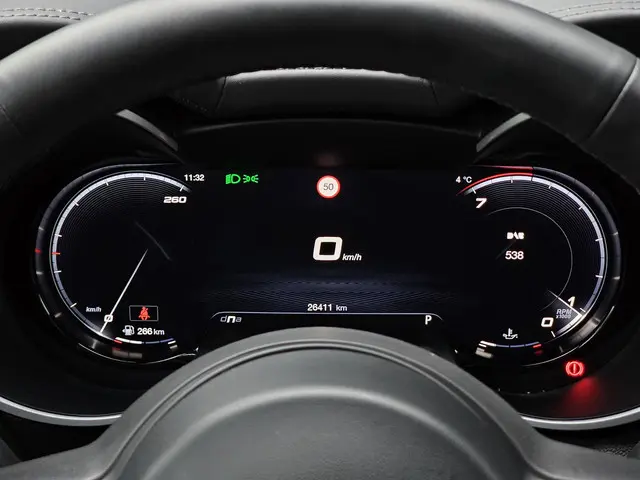 Alfa Romeo Stelvio 2.0 T GME AWD Veloce 2023 Benzine 28