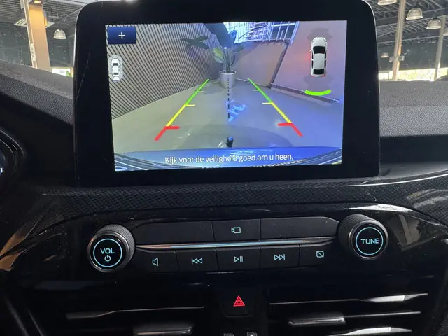 Ford Kuga 2.5 PHEV ST-Line 2022 Hybride Benzine 21