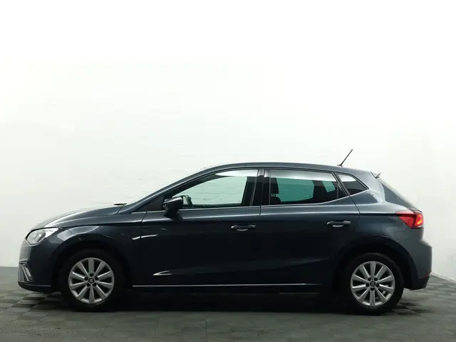 SEAT Ibiza 1.0 TSI Excellence 2019 Benzine 38