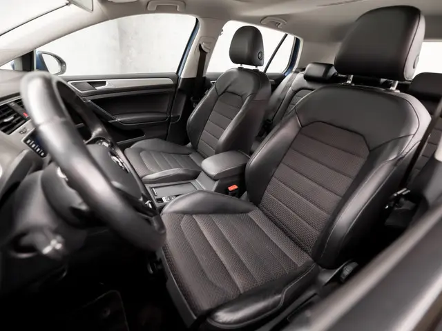 Volkswagen Golf 1.2 TSI R Connected 2015 Benzine 16