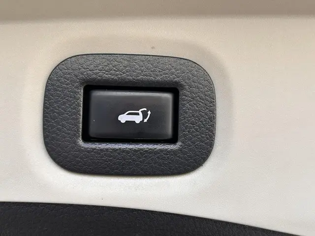 Nissan X-Trail 1.3 DIG-T Tekna 7p. 2020 Benzine 26