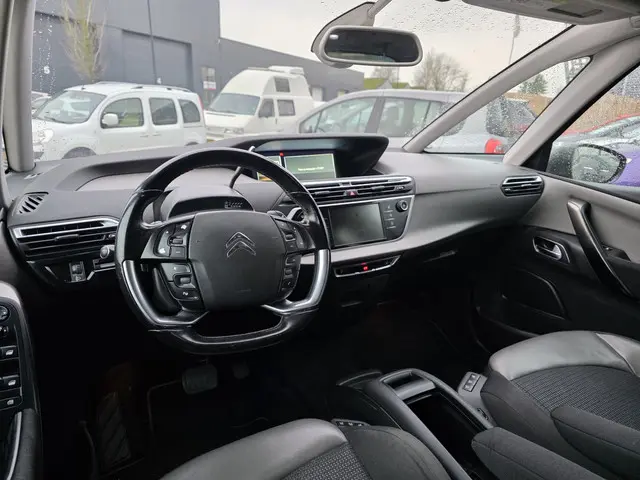 Citroën C4 Picasso 1.6 e-THP Exclusive 2016 Benzine 10