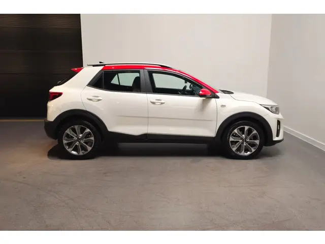 Kia Stonic 1.0 T-GDi DynamicLine 2019 Benzine 6