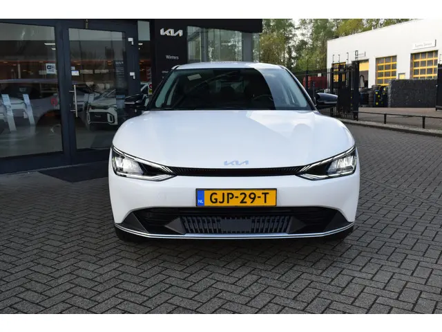 Kia EV6 77.4kWh Light 2024 Elektrisch 27