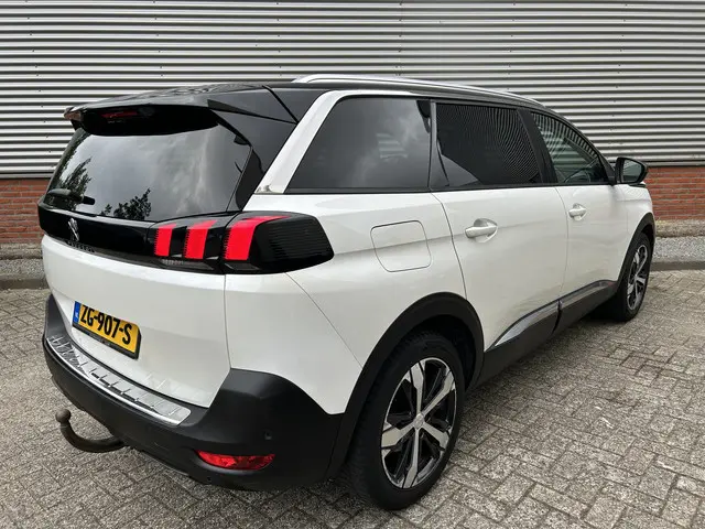 Peugeot 5008 1.6 PureTech GT-Line 2019 Benzine 2