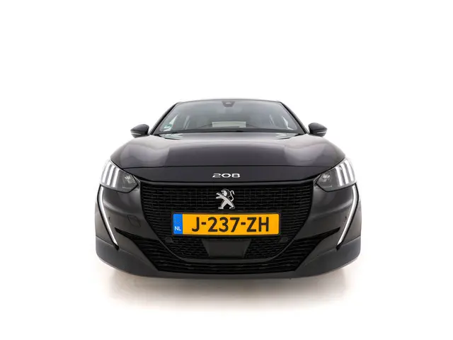 Peugeot e-208 2