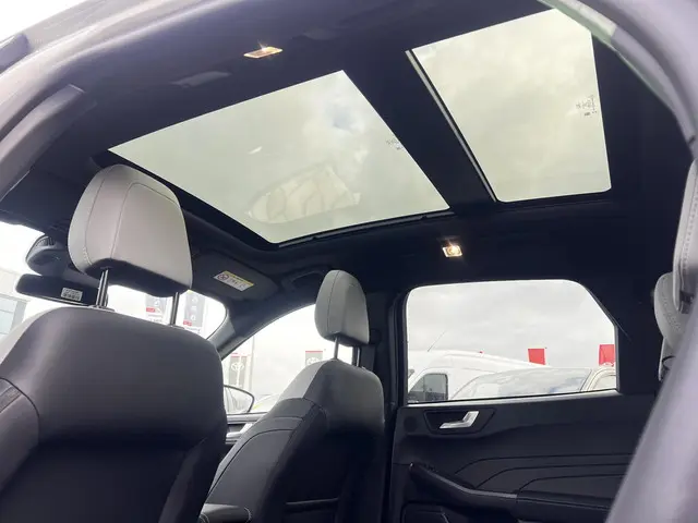 Ford Kuga 2.5 PHEV Sound Edition 2026 Hybride Benzine 24