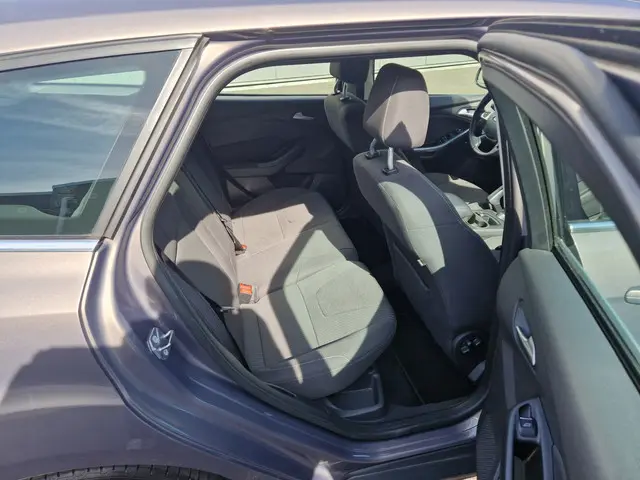 Ford Focus Wagon 1.0 EcoBoost Edition Plus 2014 Benzine 13