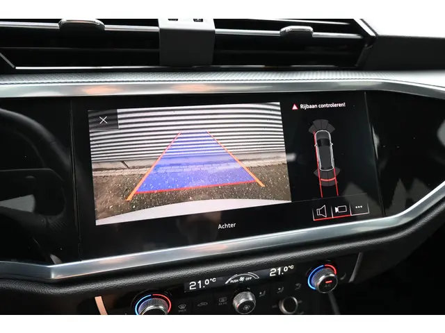 Audi Q3 35 TFSI S-Line 2020 Benzine 34