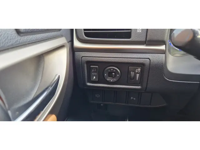 Lexus CT 200h Luxury Line 2016 Hybride Benzine 20