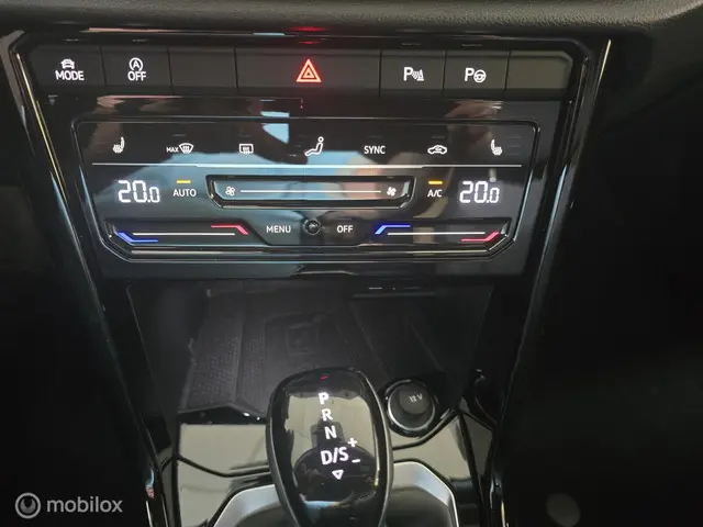 Volkswagen T-Roc 1.5 TSI R-Line 2023 Benzine 14