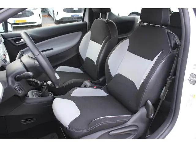 Citroën DS3 1.2 VTi Chic 2013 Benzine 15