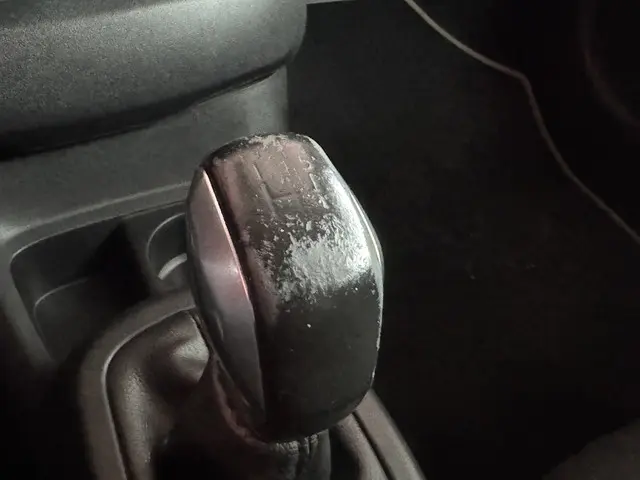 Citroën C4 Cactus 1.2 VTi Feel 2015 Benzine 35