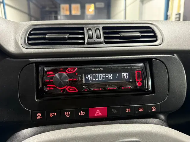 Fiat Panda 0.9 TwinAir Edizione Cool 2014 Benzine 10