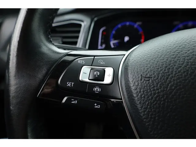 Volkswagen T-Roc 1.5 TSI 150 PK Sport (DSG) 2019 Benzine 12