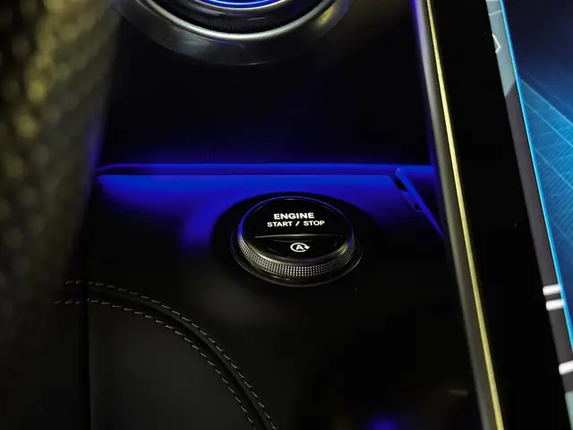 Mercedes-Benz SL Roadster AMG 43 2022 Hybride Benzine 37